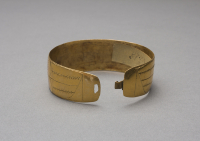 Tlingit%20artist%2C%20%3Cb%3E%3Ci%3E%20Bracelet%3C%2Fi%3E%3C%2Fb%3E%2C%201880%2F1900%2C%20twenty-dollar%20gold%20piece%2C%20Museum%20Purchase%3A%20Indian%20Collection%20Subscription%20Fund%2C%20Rasmussen%20Collection%20of%20Northwest%20Coast%20Indian%20Art%2C%20no%20known%20copyright%20restrictions%2C%2048.3.196